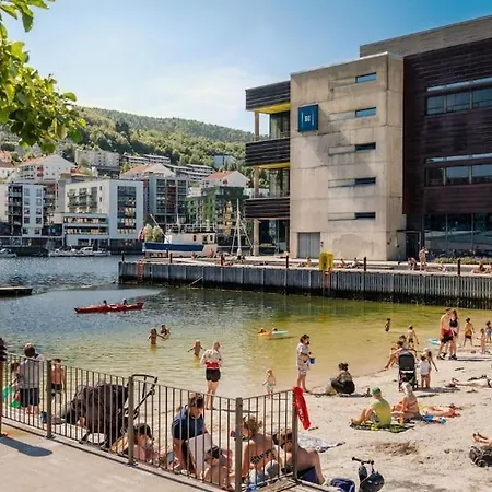 Lägenhet Centrally Located - Beautiful & Bright *